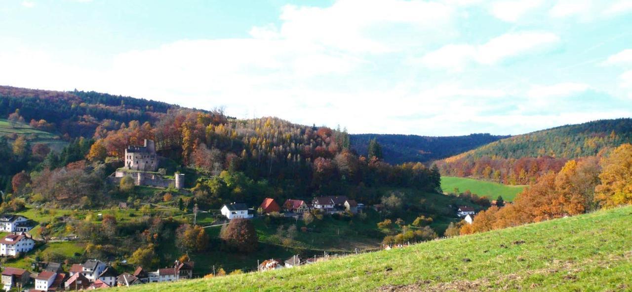 Hotel Gasthof Zur Krone Odenwald-Sterne-Hotel Oberzent Exterior foto