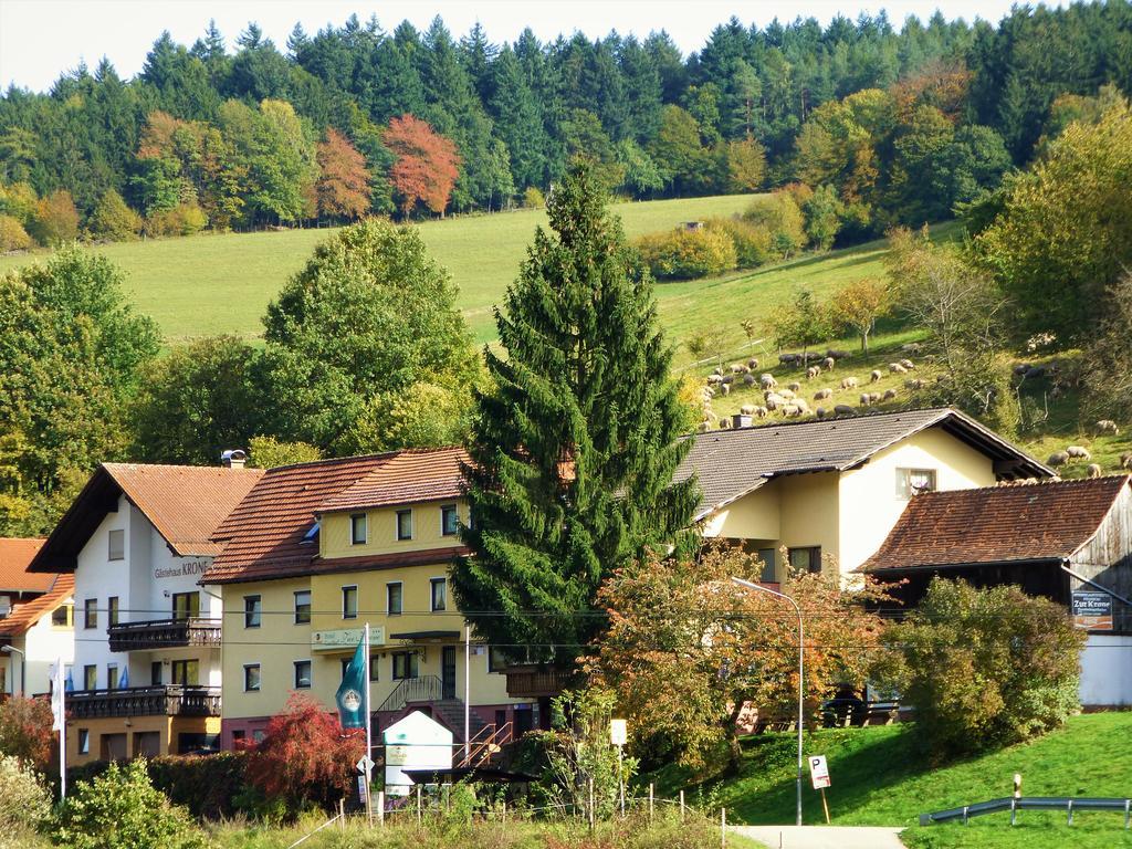 Hotel Gasthof Zur Krone Odenwald-Sterne-Hotel Oberzent Exterior foto